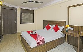 Hotel O Atithi In Garha Jabalpur